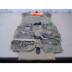 Scent Blocker Realtree Camo Hunting Vest M/L Ripstop Pocket W/ Detachable Seat